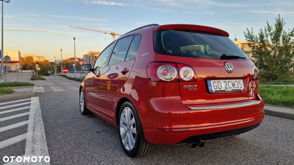 Volkswagen Golf Plus - 18