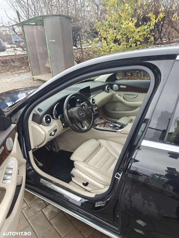 Mercedes-Benz C 220 d 9G-TRONIC - 2