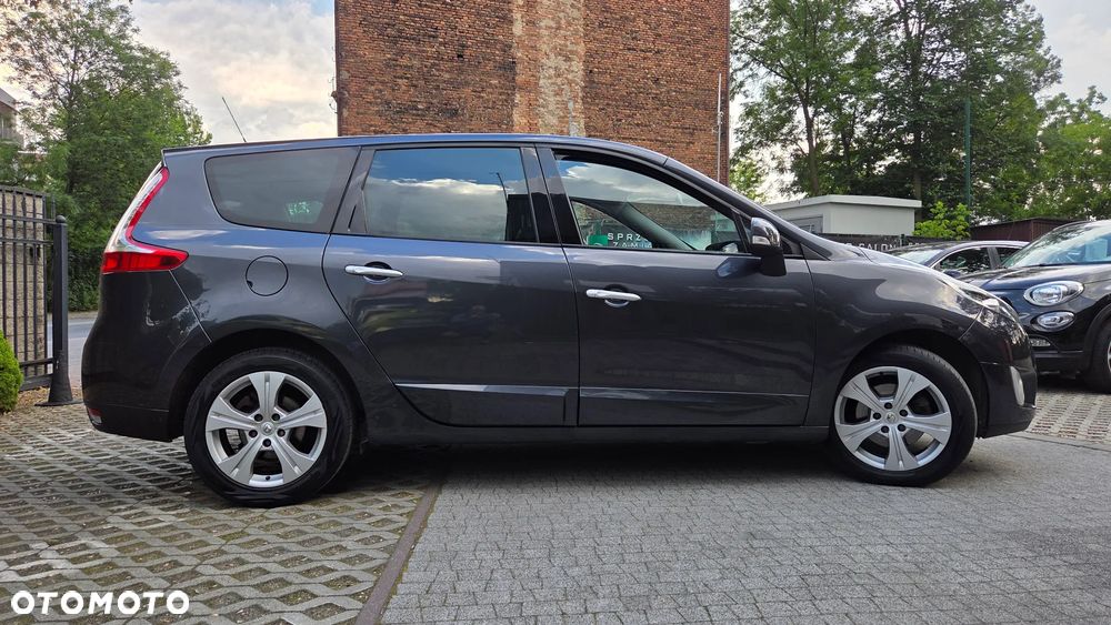 Renault Scenic 1.6 16V 110 TomTom Edition - 16