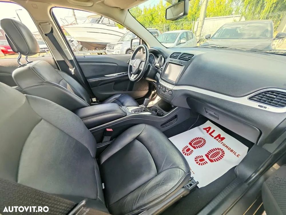 Fiat Freemont 2.0 Mjet AT AWD Lounge - 10