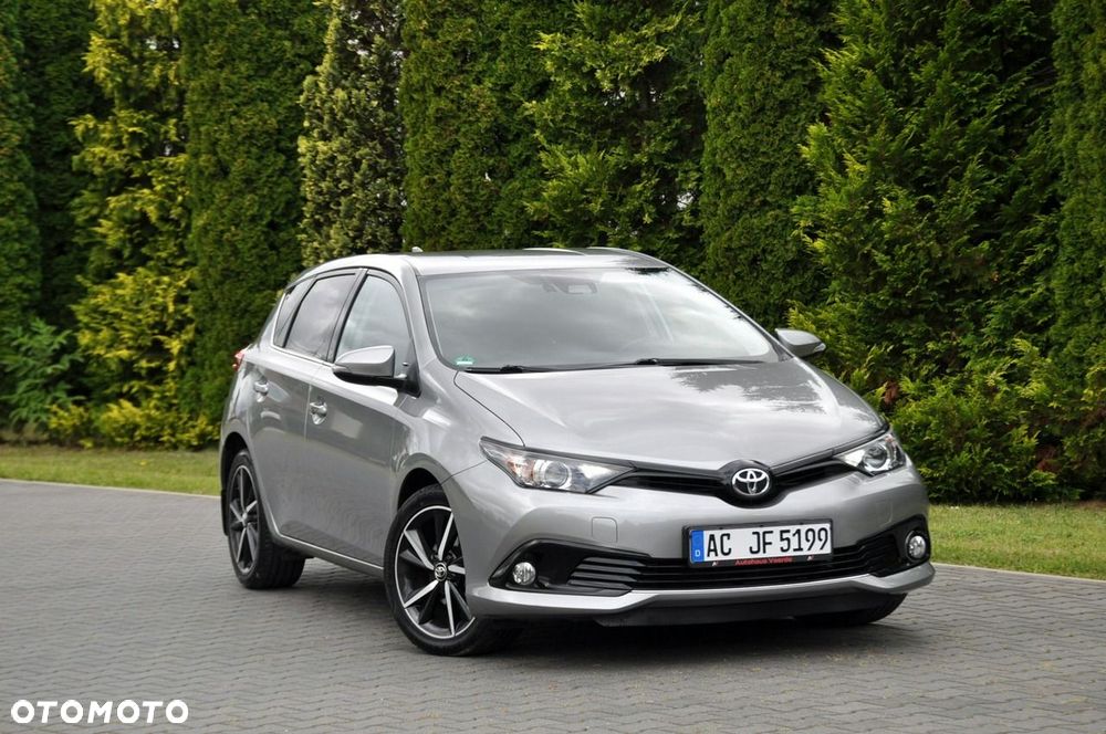 Toyota Auris - 2