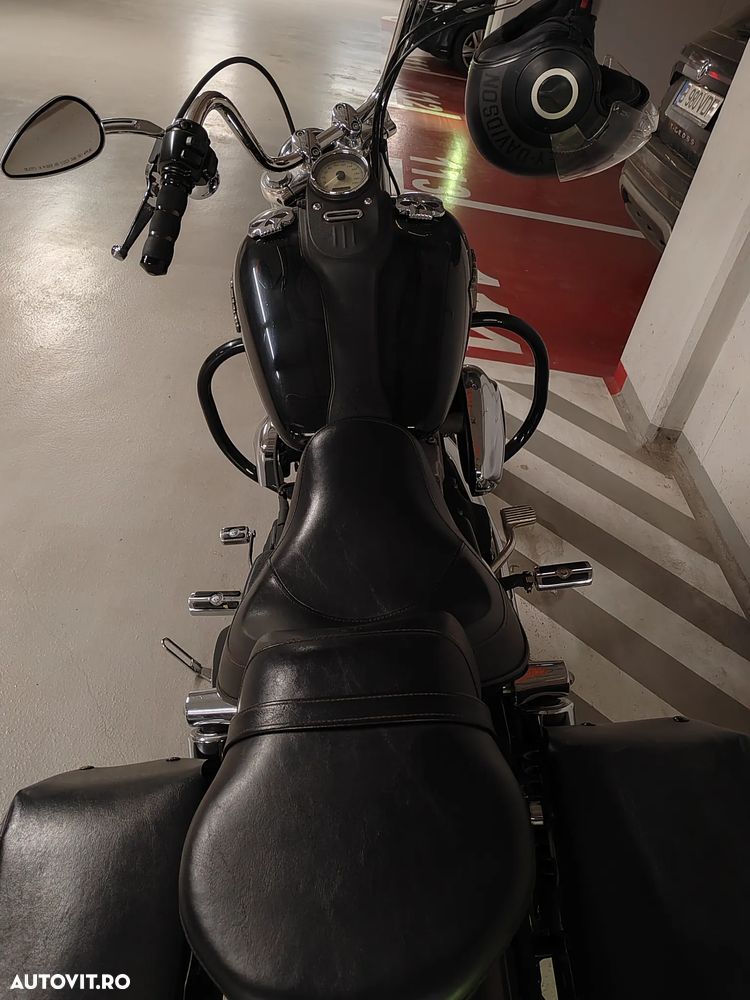 Harley-Davidson Dyna Street Bob - 5