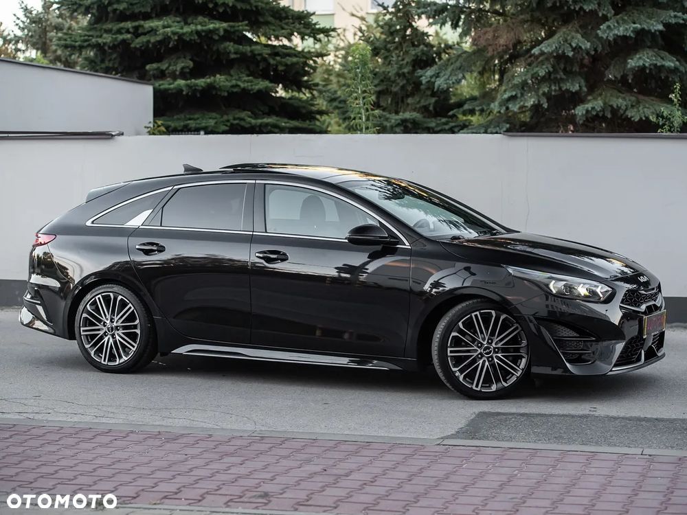 Kia ProCeed 1.5 T-GDI DCT7 OPF GT LINE - 3