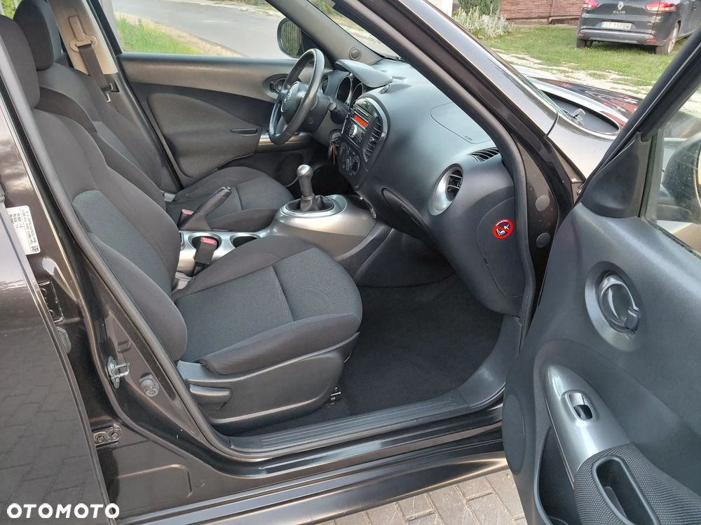 Nissan Juke 1.6 Visia - 23