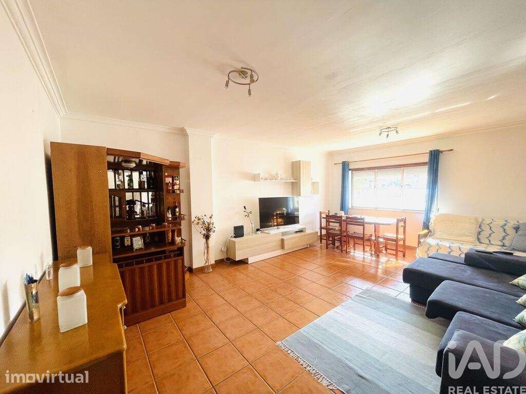 Apartamento T2 em Alpiarça - Grande imagem: 2/13