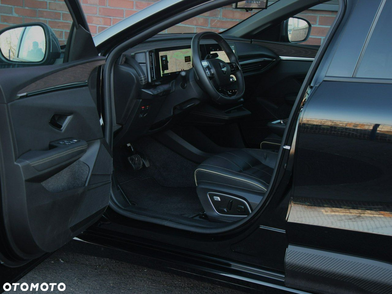 Renault Megane EV60 Iconic - 12