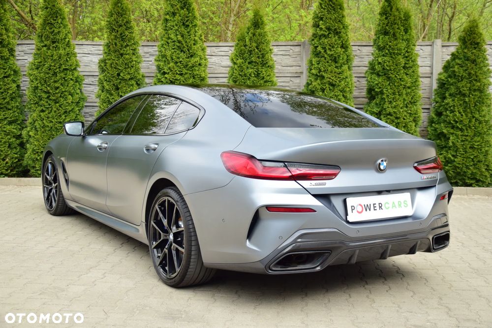 BMW Seria 8 - 15