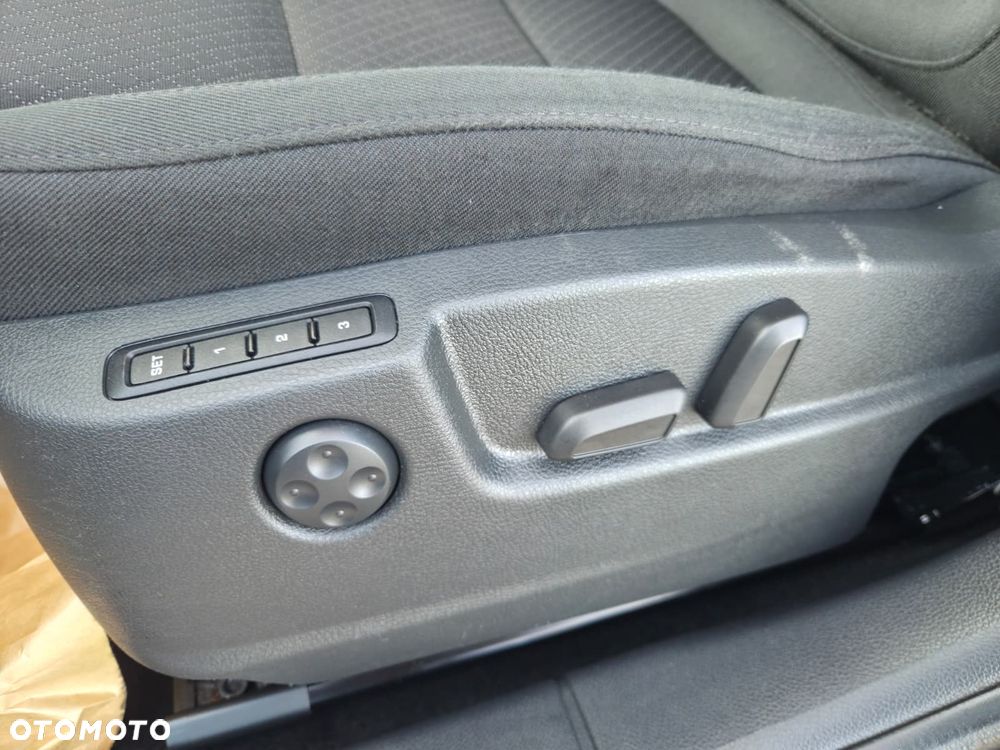 Skoda Superb 1.6 TDI Green tec Active - 19