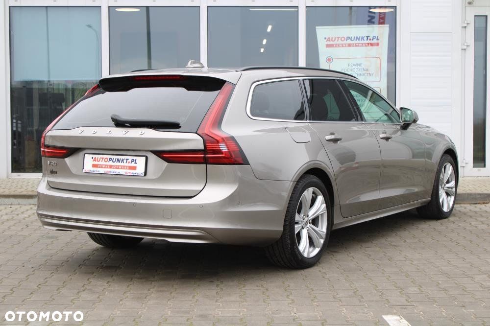 Volvo V90 - 4