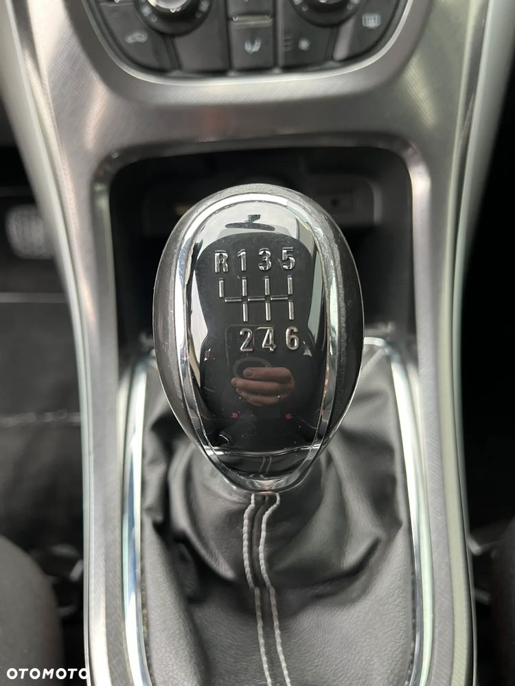 Opel Astra - 25