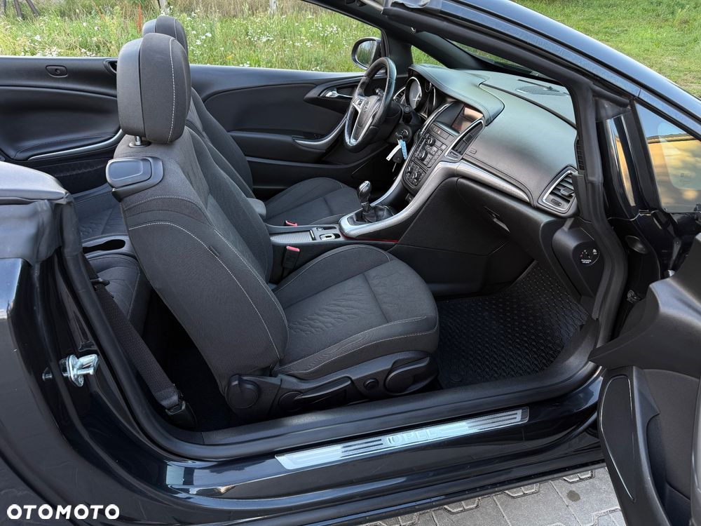 Opel Cascada - 8