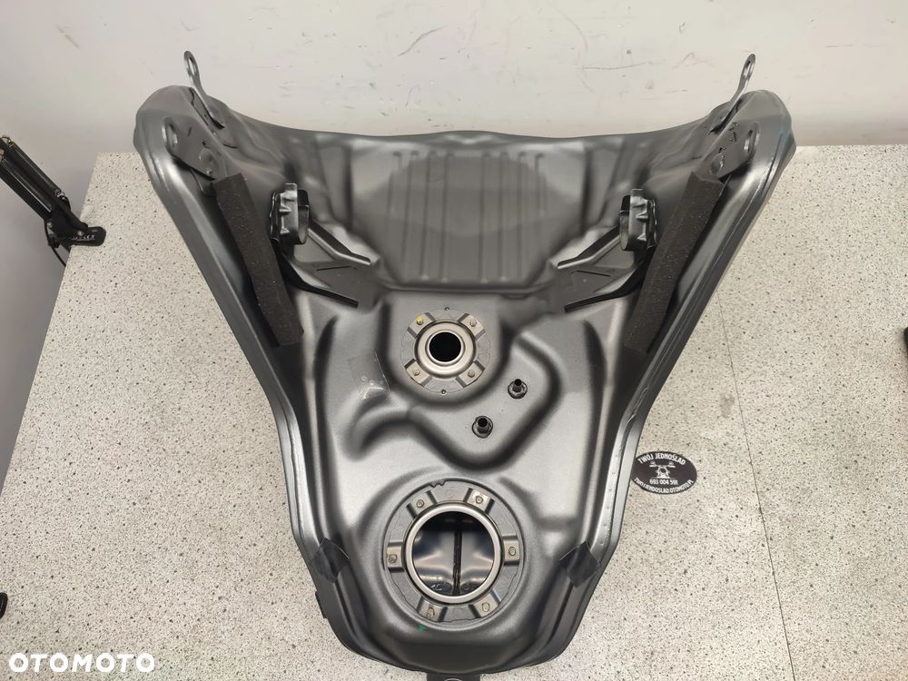 Bak, zbiornik paliwa Honda CRF 1100 CRF1100 Africa Twin 1100 - 20