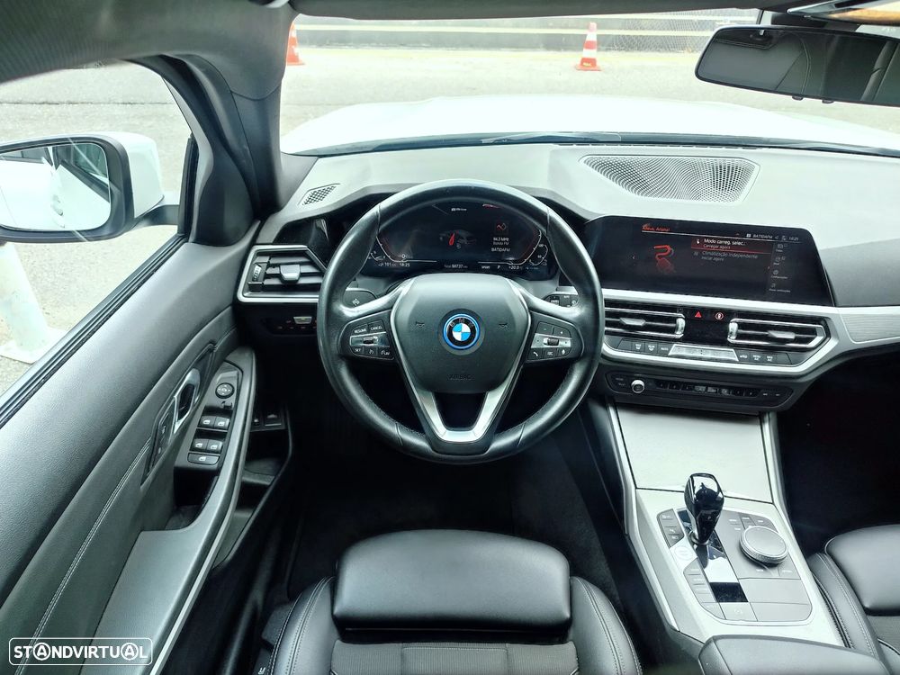 BMW 320 e Line Sport Auto - 8
