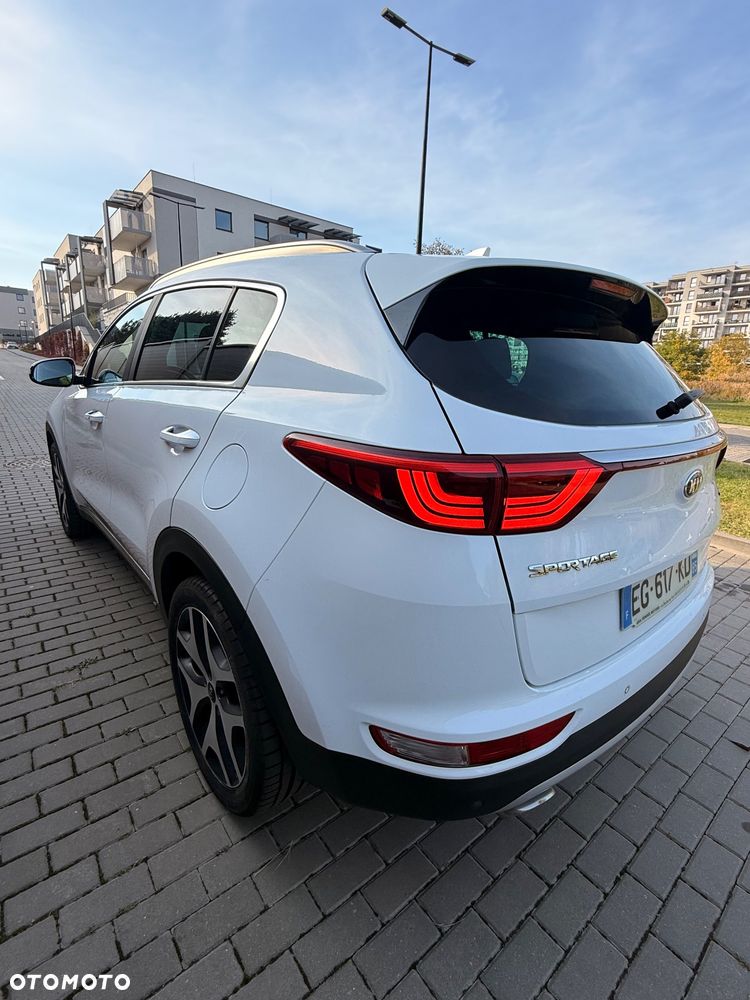 Kia Sportage 2.0 CRDI M 2WD - 9