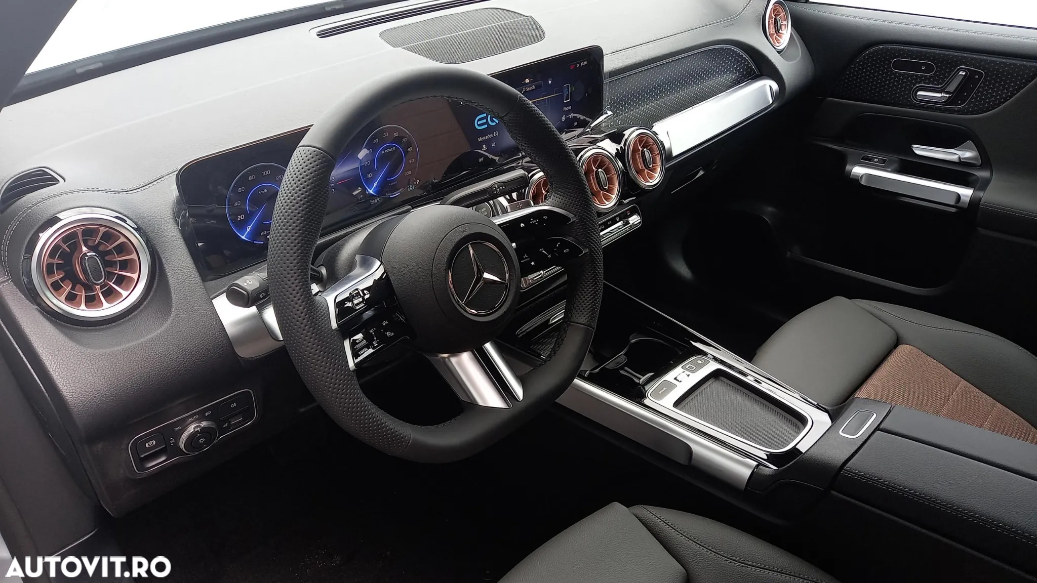 Mercedes-Benz EQB 300 4MATIC - 12