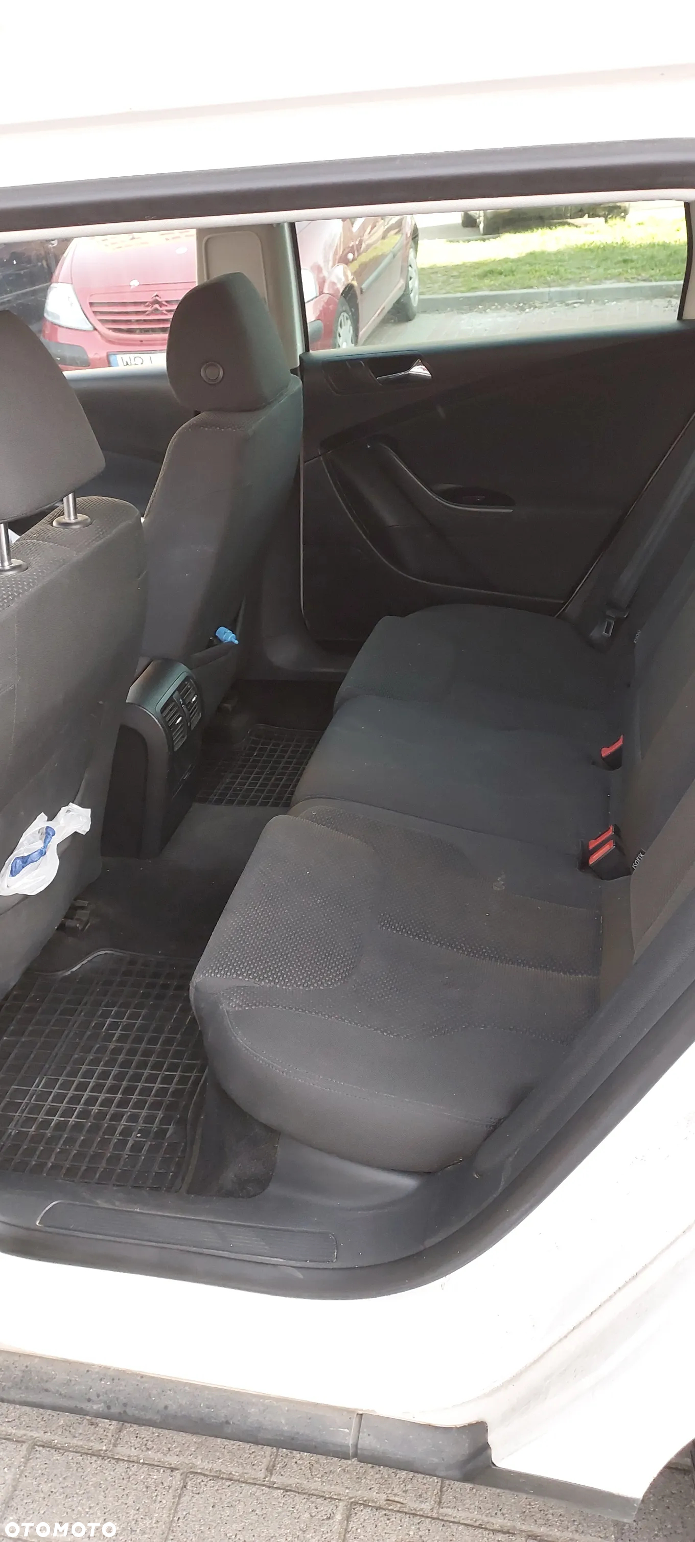 Volkswagen Passat 2.0 TDI Comfortline - 9