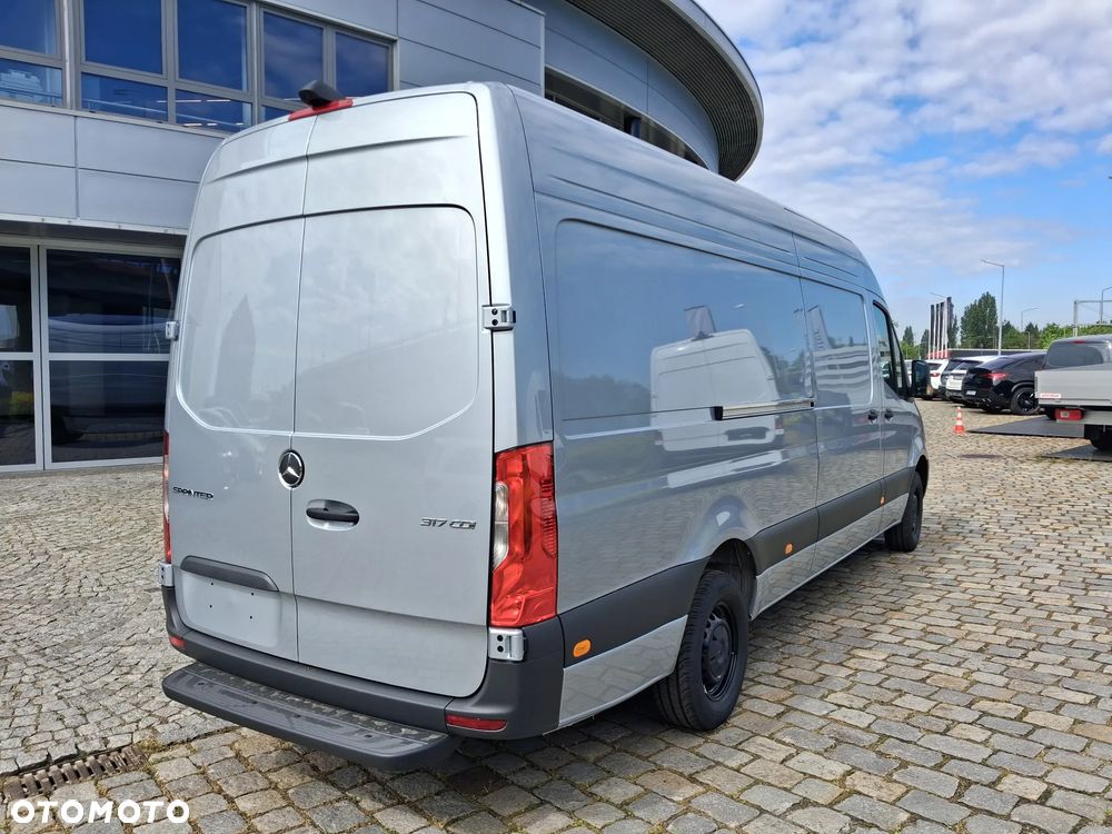 Mercedes-Benz Sprinter 317 CDI - 7