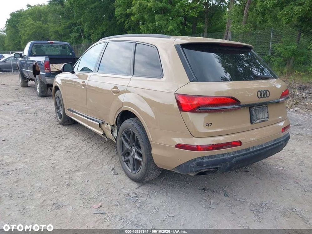 Audi Q7 - 8