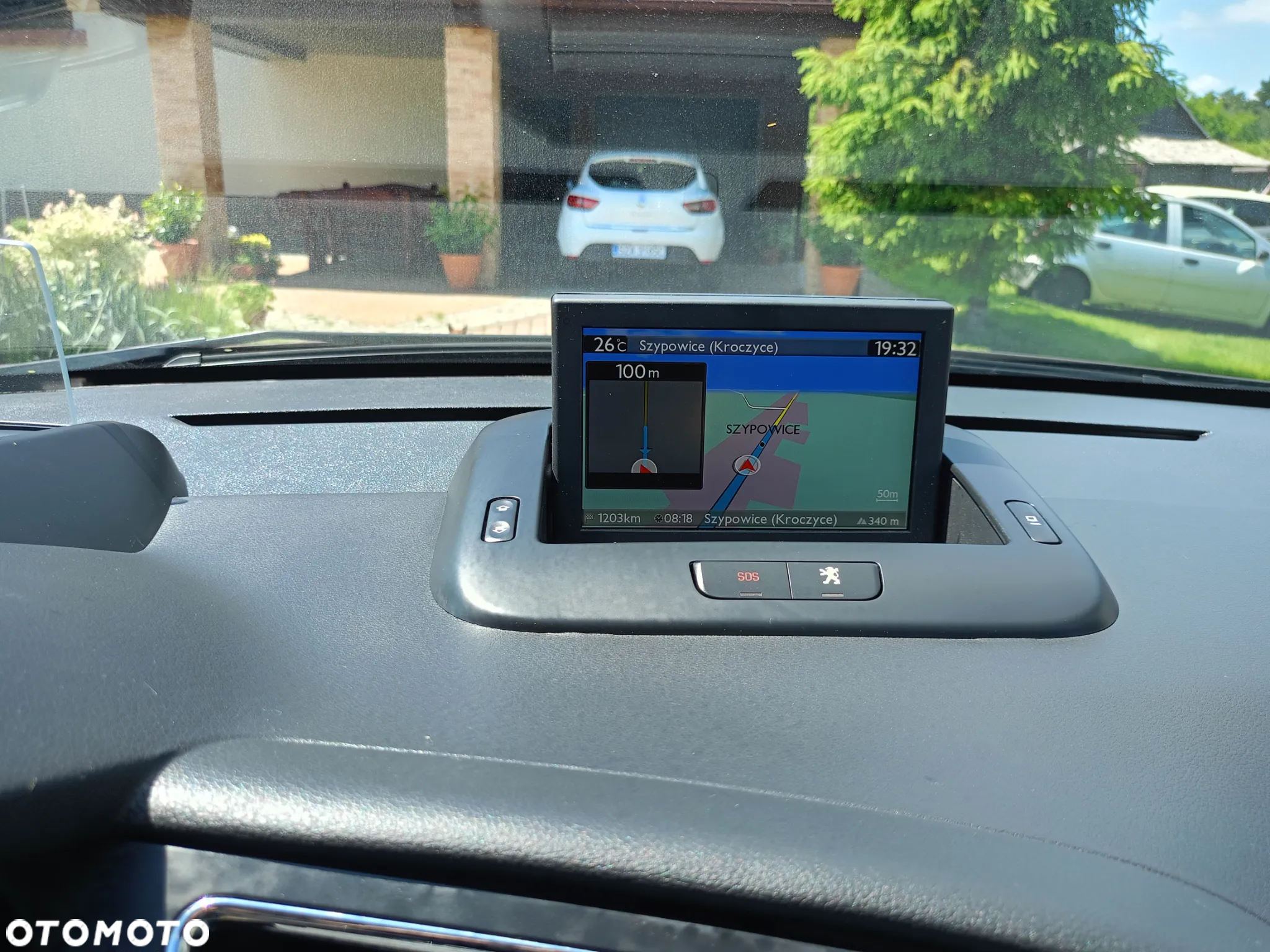 Peugeot 3008 HDi 160 Automatik Business-Line - 16