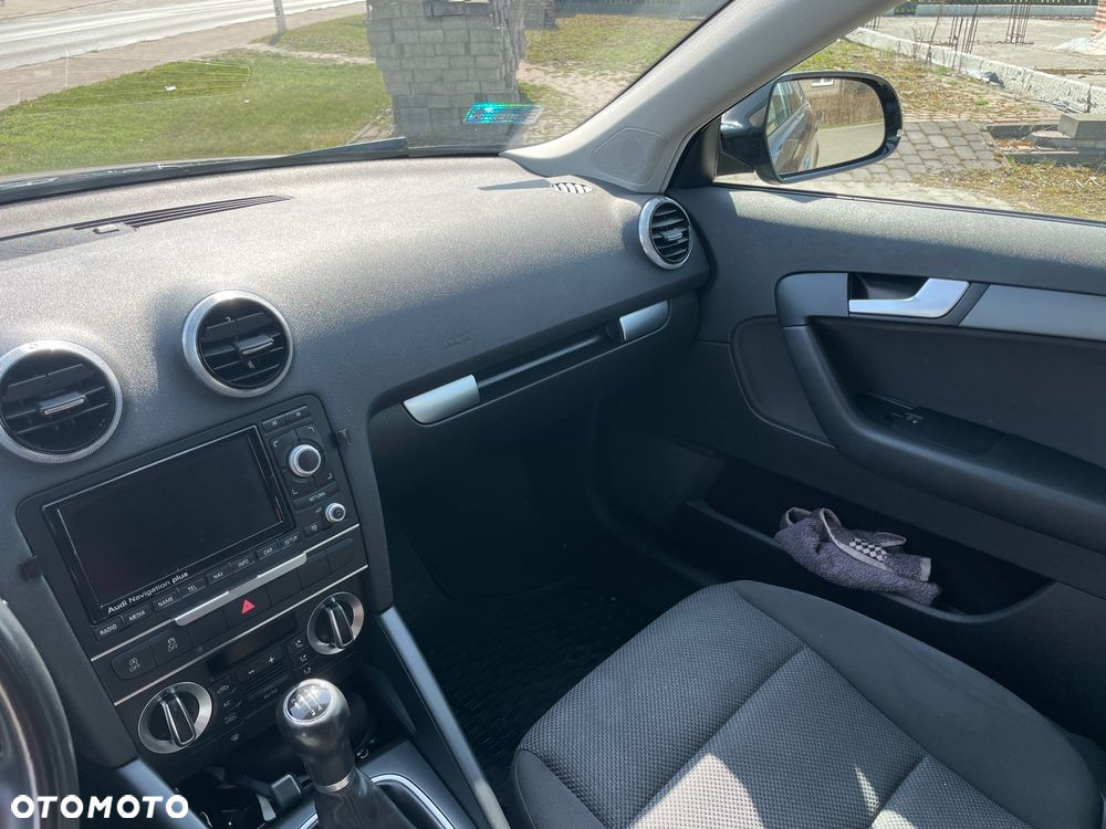 Audi A3 1.6 TDI Ambiente - 11