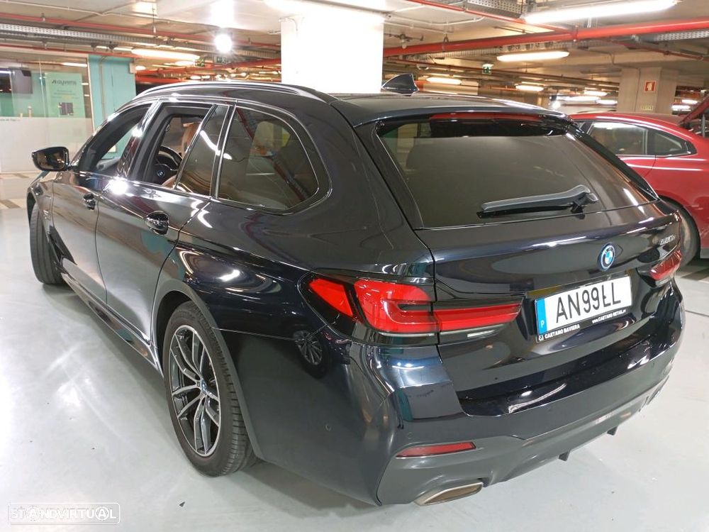 BMW 520 e Pack M - 2