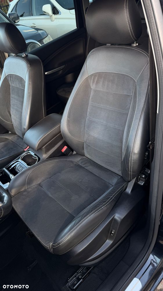 Ford Galaxy - 11
