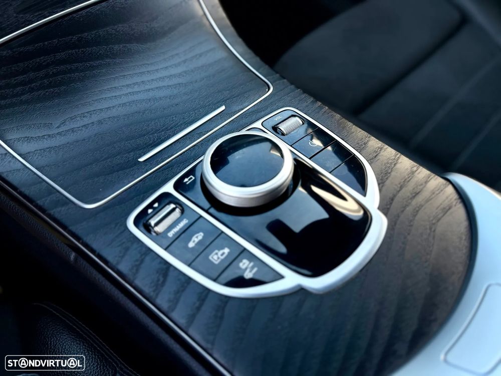 Mercedes-Benz C 300 de AMG Line - 23