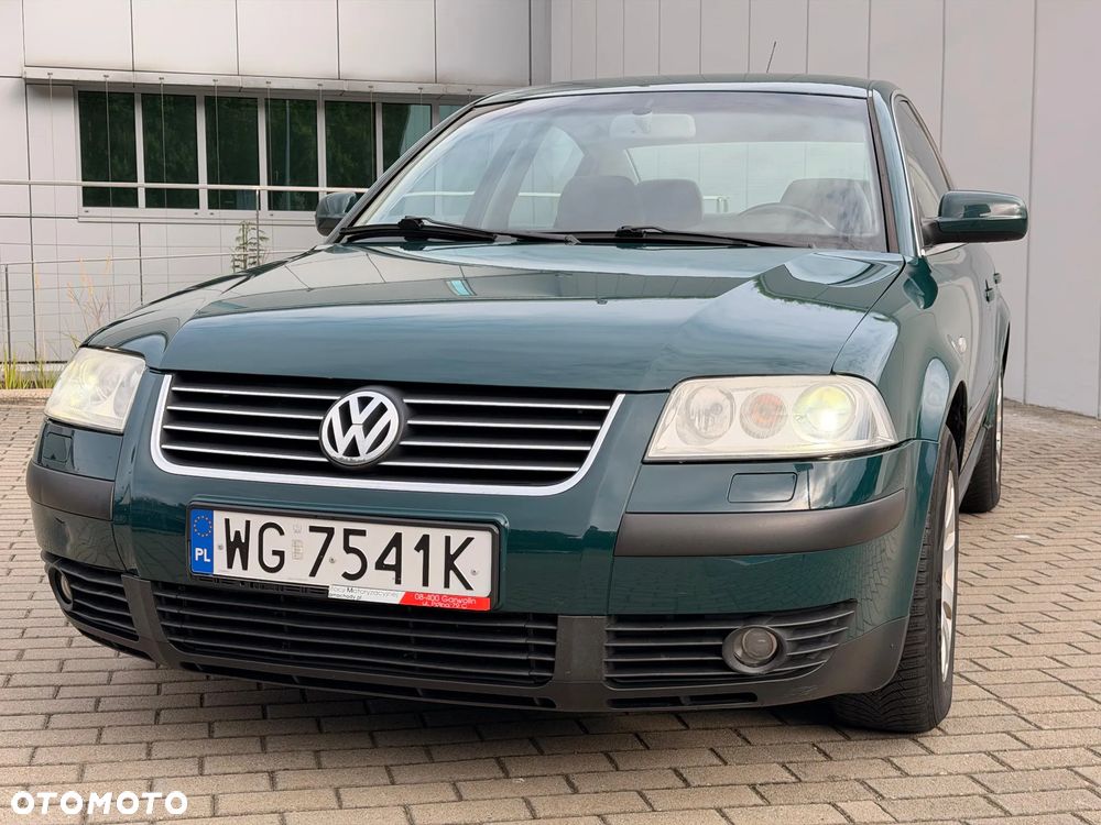 Volkswagen Passat 1.8T Comfortline Tiptr - 3