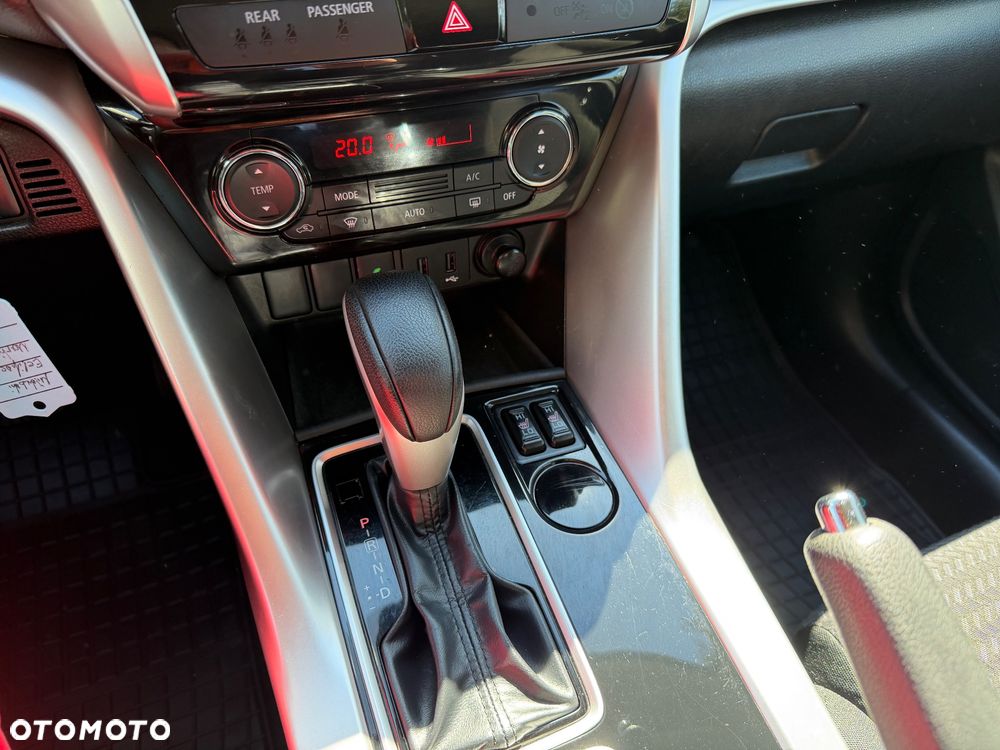 Mitsubishi Eclipse Cross 1.5 T-MIVEC 2WD CVT Diamant - 20