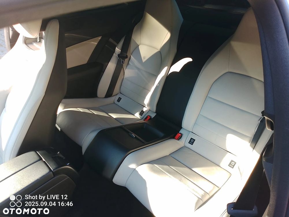 Mercedes-Benz Klasa C 350 Coupe BlueEFFICIENCY 7G-TRONIC Edition 1 - 16