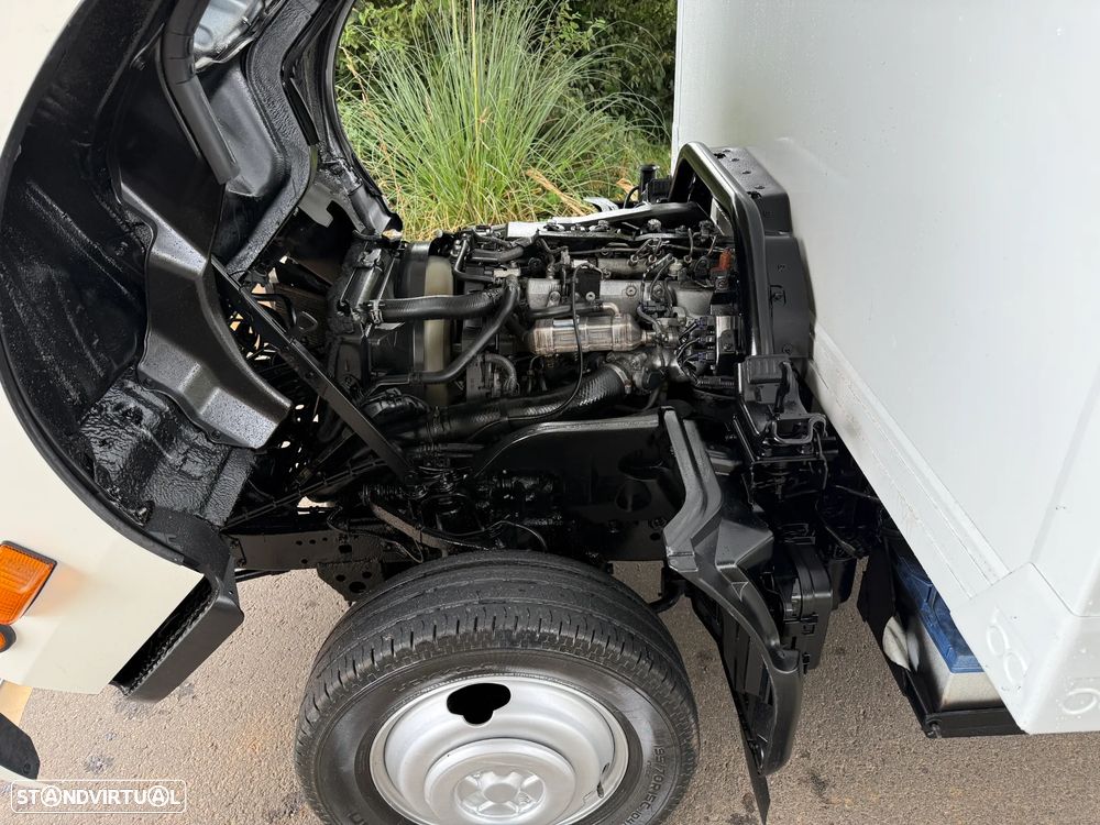 Toyota DYNA M 35.33 3.0 D4D AC ABS Plataforma - 26