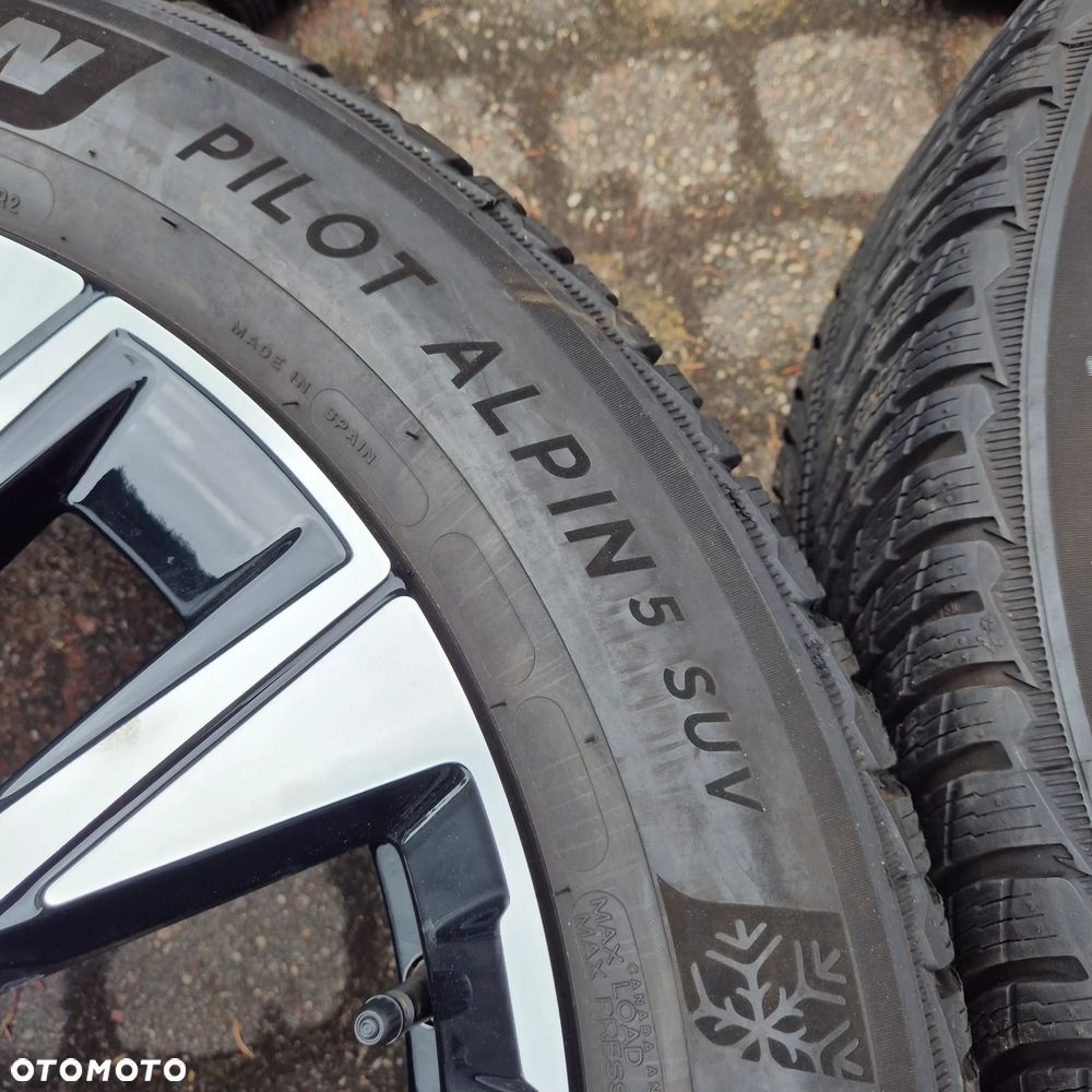ZIMA NOWE KOŁA ORYGINAŁ VOLVO XC 60 XC 90 R-DESIGN 235/55 R19 - 10