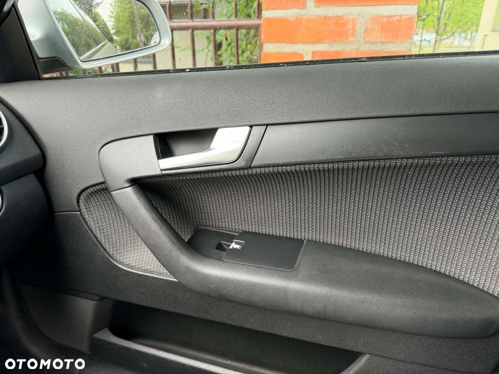 Audi A3 Sportback 1.9 TDI DPF e - 6