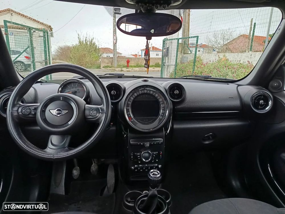 MINI Countryman Cooper D - 17