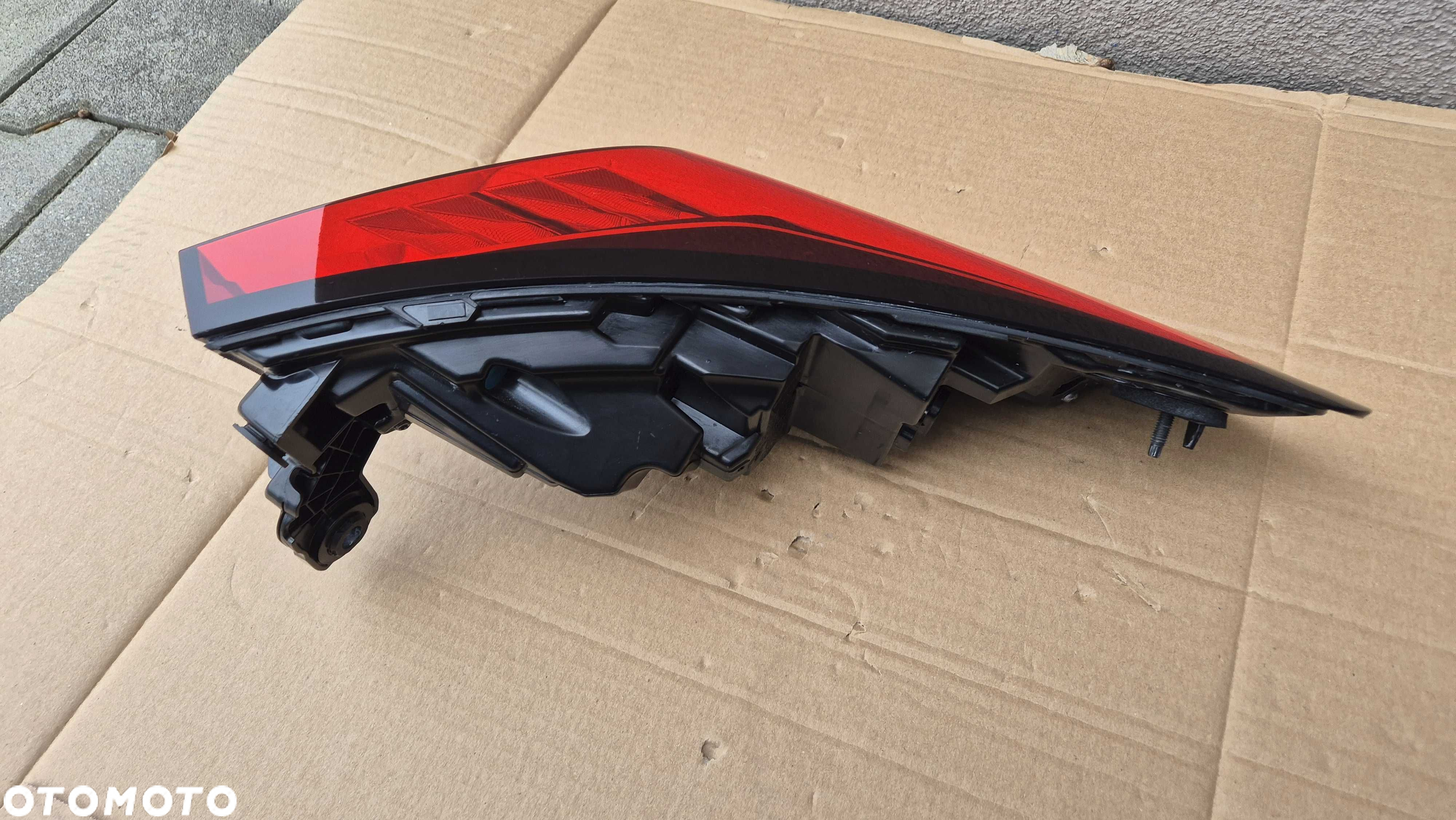 Lampa Full LED TYŁ Tylna LEWA BMW X2 U10 2023- USA - 7
