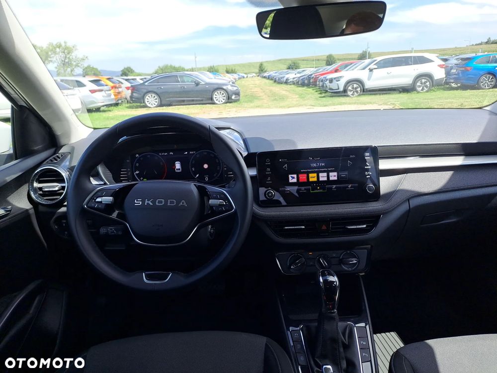 Skoda Fabia 1.0 TSI Selection DSG - 9