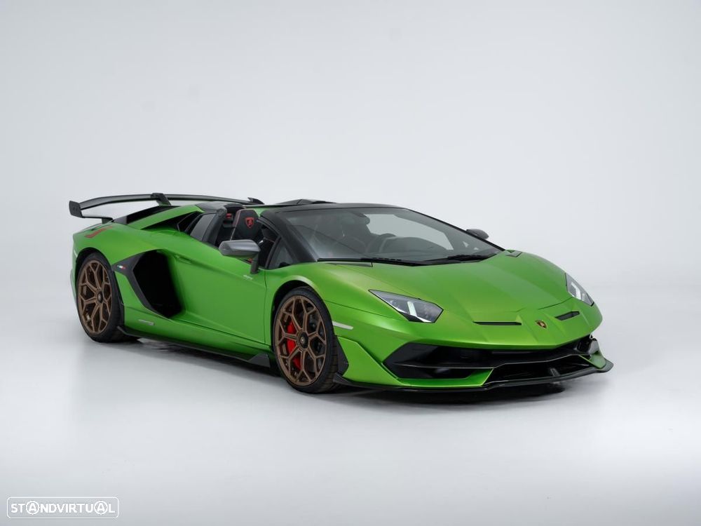Lamborghini Aventador SVJ - 2