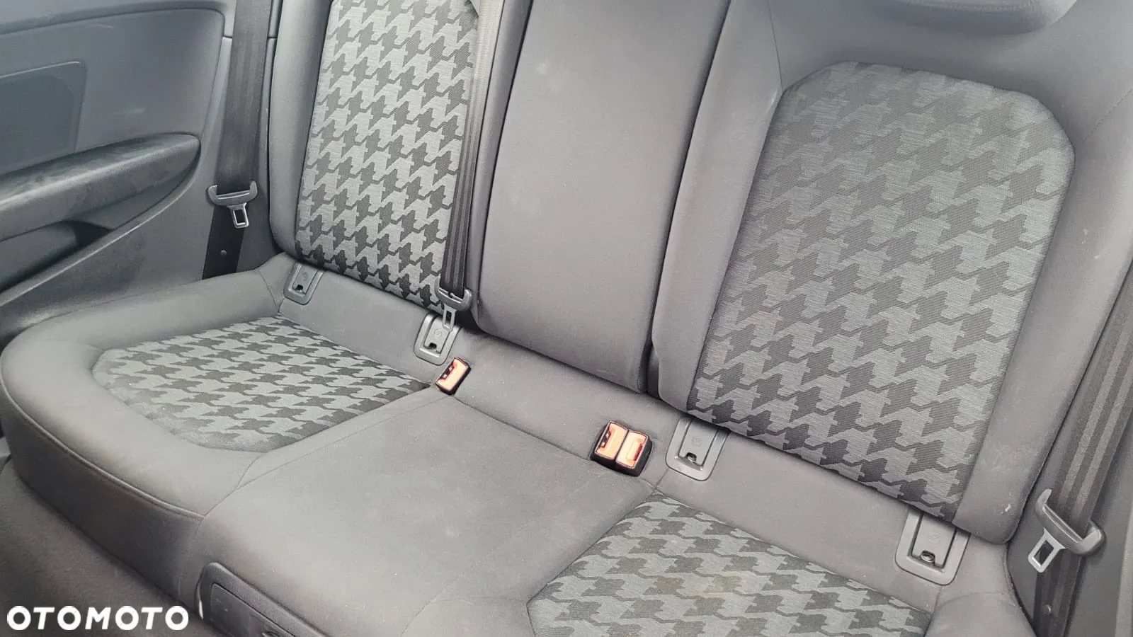 Audi A3 1.6 TDI clean diesel Attraction - 14