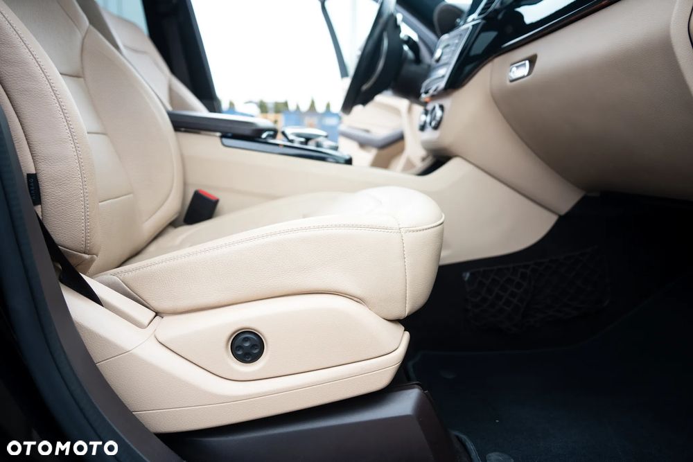 Mercedes-Benz GLE 450 AMG 4-Matic - 28