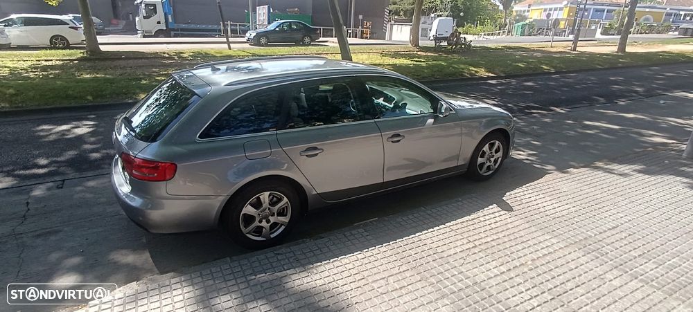 Audi A4 Avant 2.0 TDI DPF Ambition - 6