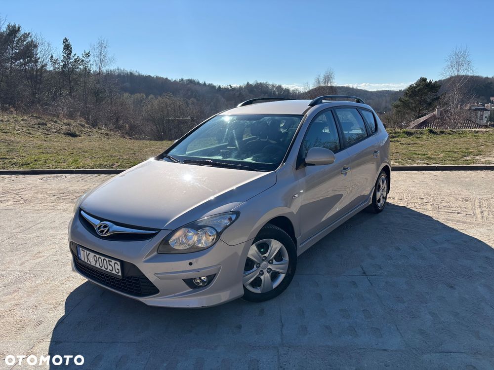 Hyundai i30 1.6 CRDi Premium - 1