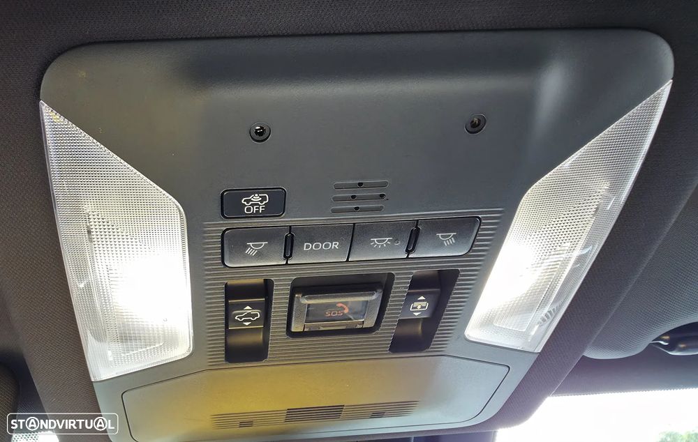 Toyota RAV4 2.5 HDF Plug-in Lounge AWD-i - 32