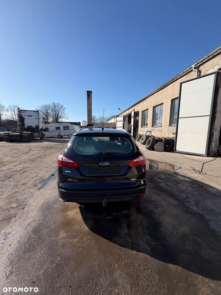 Ford Focus 1.0 EcoBoost Start-Stopp-System Champions Edition - 4