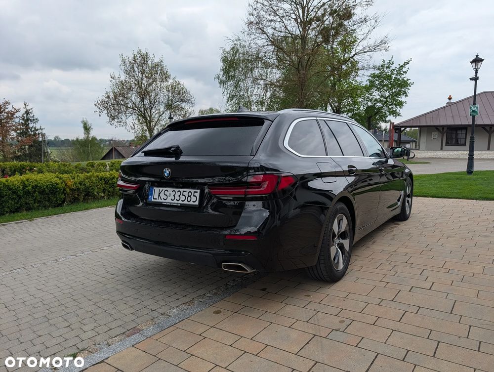 BMW Seria 5 520d MHEV Sport Line sport - 6