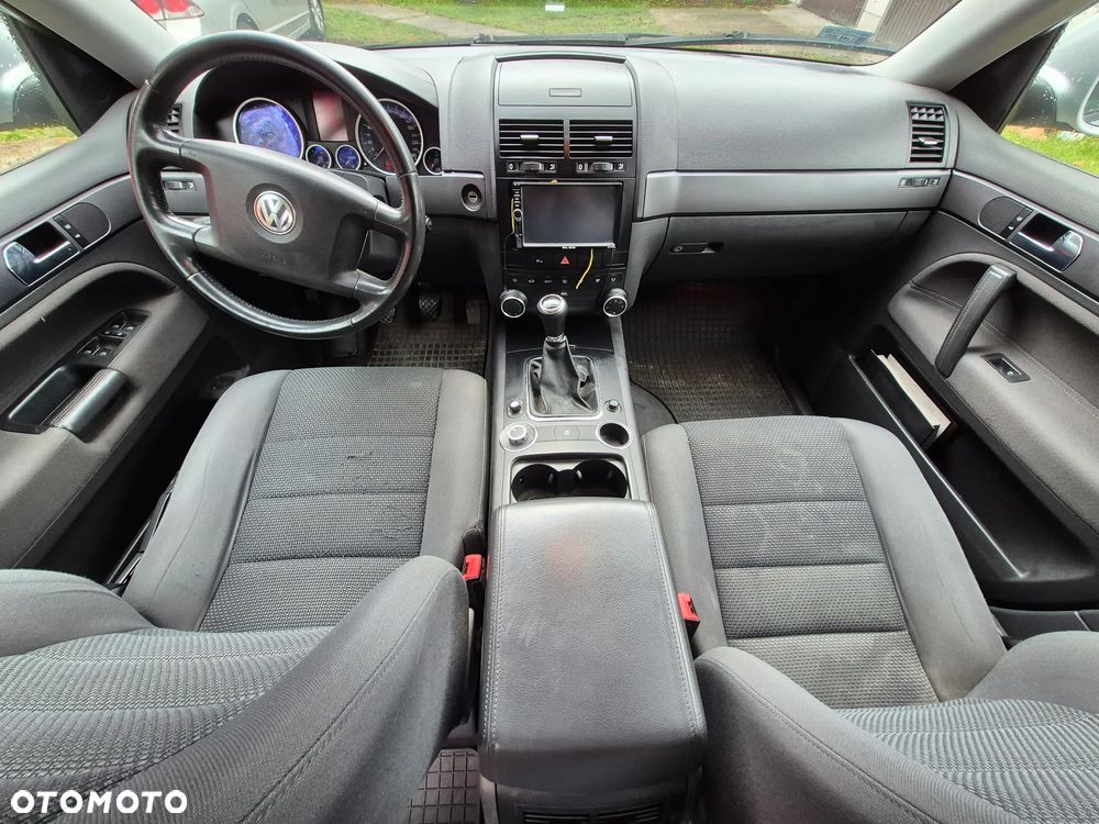 Volkswagen Touareg - 4