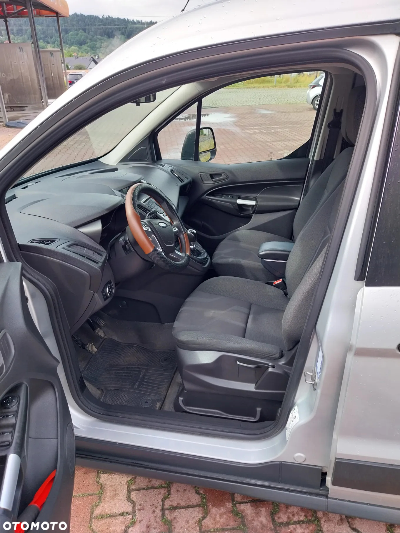 Ford Transit Connect - 7