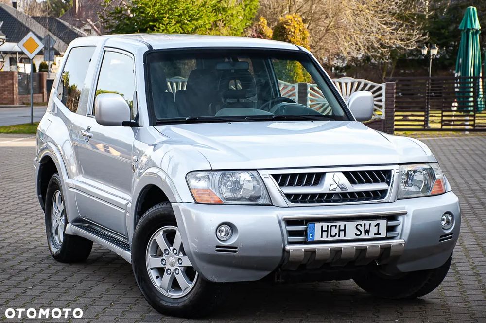 Mitsubishi Pajero 3.2 DI-D Automatik Dakar - 34