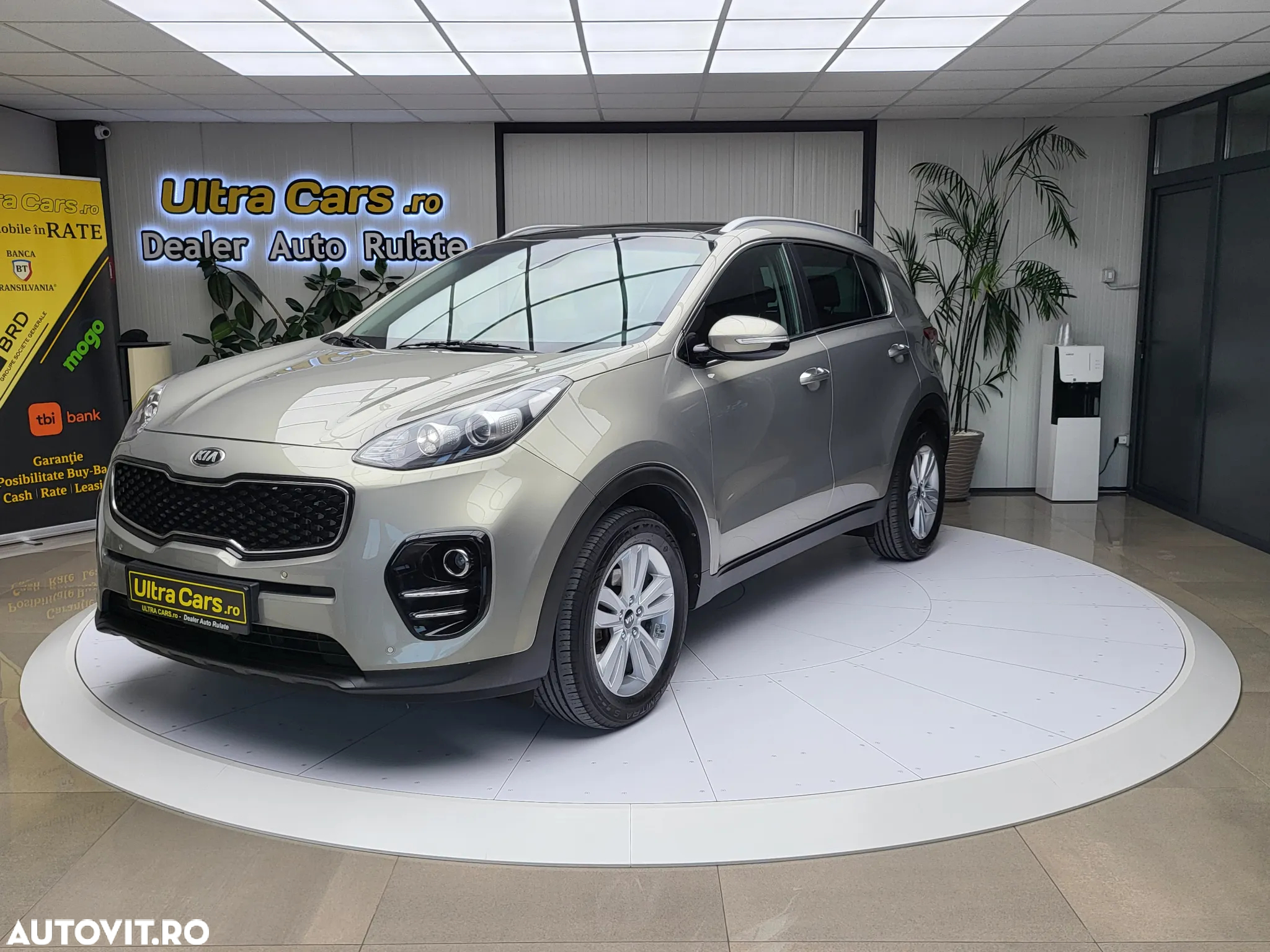 Kia Sportage 1.7 CRDI 2WD Attract - 2