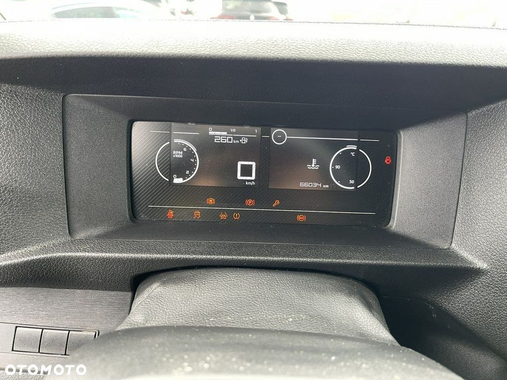 Toyota ProAce - 11