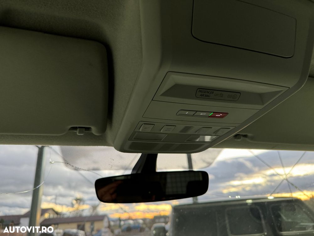 Volkswagen Transporter T6.1 Lang - 33